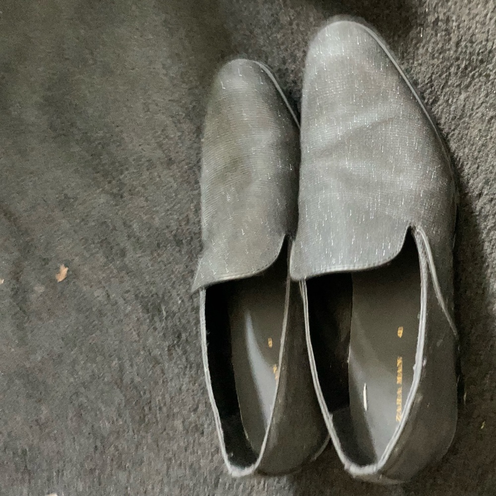 Dress shoes